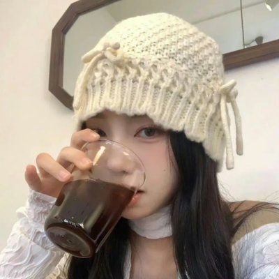 美人与流血事件 海报