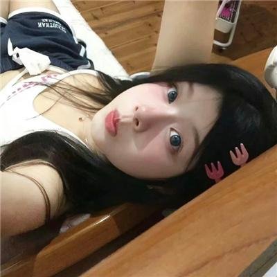 我的凡尔赛日记 海报